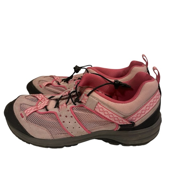 Women's LANDS END Beach Combers Pretty In Pink Hiking Shoes - Picture 2 of 7